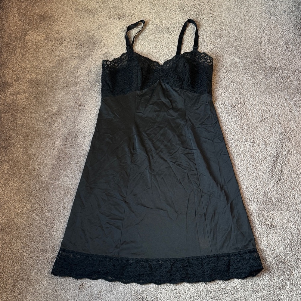 Komar Black Lace Trim Full Slip SIZE 38 Vintage Style Satin Lingerie Nightgown